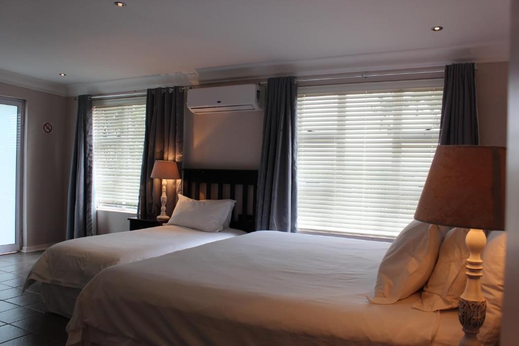 Nauntons Guest House & Wedding Venue Ladysmith Habitación foto